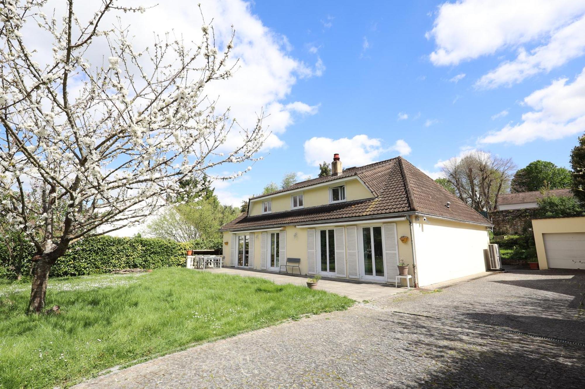 M&A Maison De Campagne/ Disney/Paris/Wifi/Jeux Croissy-Beaubourg Exterior foto